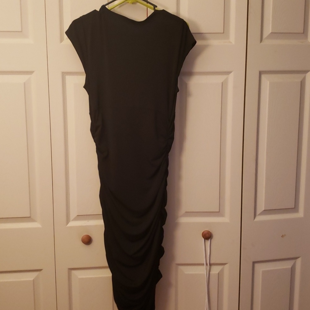 Dress - Picture 4 of 5